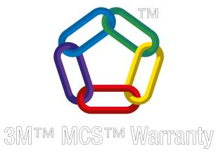 Logo der 3M™ MCS™ Warranty mit einem fünfseitigen, aus bunten, ineinander verschlungenen Kettengliedern bestehenden Symbol. Die Farben umfassen Blau, Grün, Gelb, Rot und Violett. Darunter steht der Schriftzug '3M™ MCS™ Warranty' in Weiß.