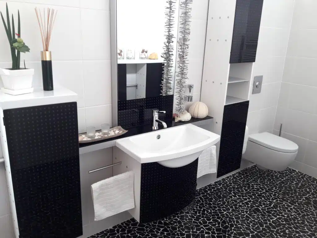 Patachon_Möbelfolie1_Badezimmer